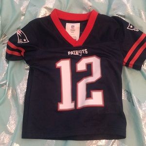 Toddler boy’s Tom Brady jersey